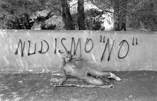 Nudismo "No", Eivissa, 1982